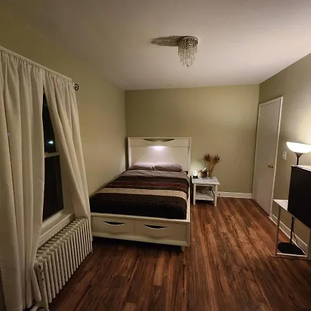 One Private Room In A Shared Apartment-3