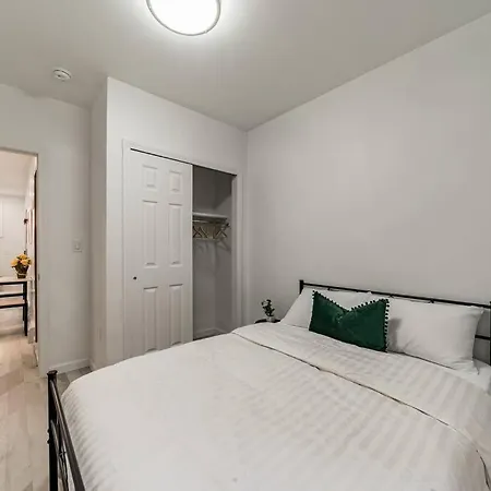 Modern & Cozy Duplex Apt Near Manhattan With Park Views-2