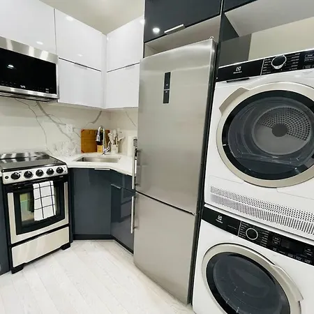 78-3A Luxury Brand New Modern 1Br W&D-3