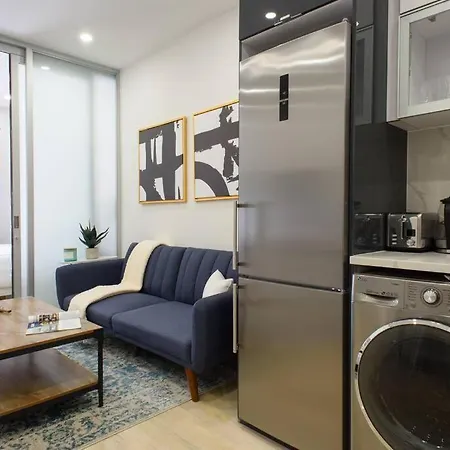 78-3D Brand New 1Br Prime Ues Wd In Unit-2