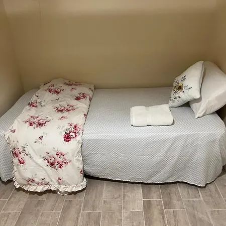 A Cozy Room In Queens-3
