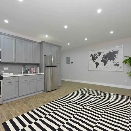 Apartment In New York-3