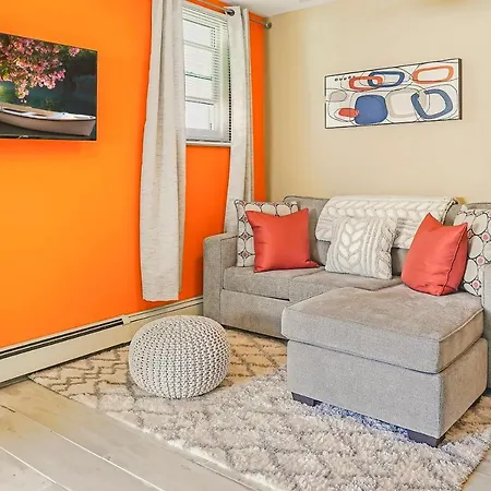 The Cozy Corner Suite* *Fast Wifi* *278 Mbps* *30 Min To Nyc-3