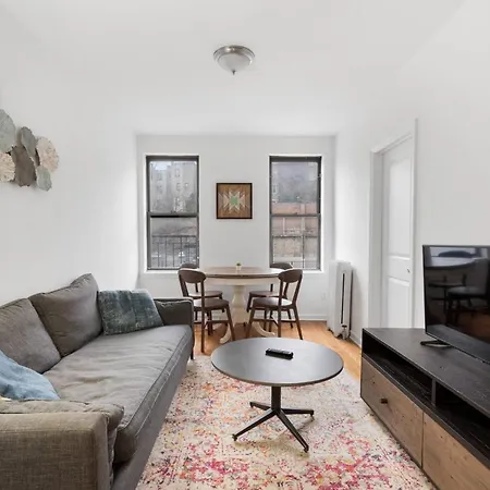 Superb 2Br Apartment In Upper Manhattan-2