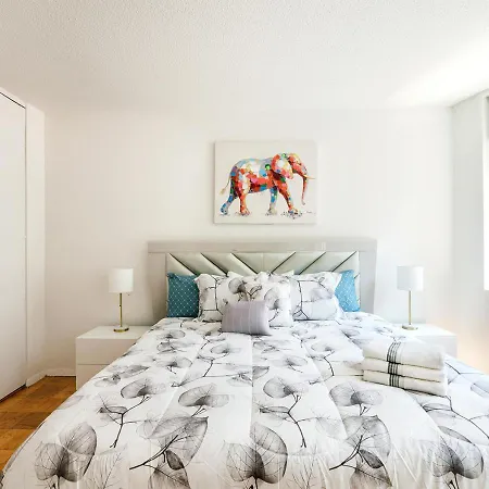 Stunning 2 Bedroom Apartment At Columbus Circle-3