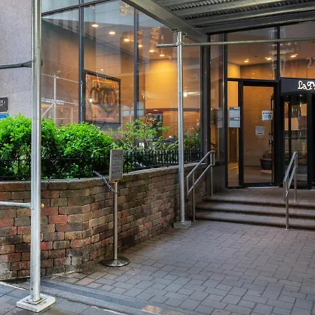 Stunning 2 Bedroom Apartment At Columbus Circle-2