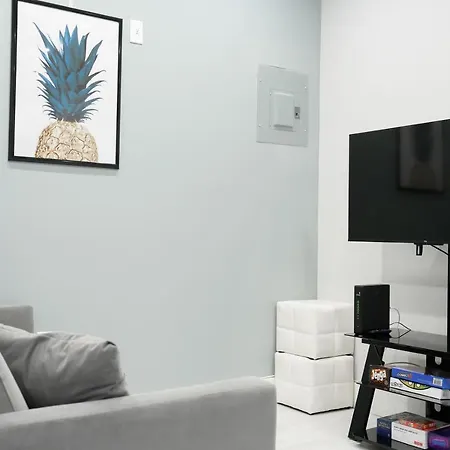 Brooklyn Retreat- Peaceful & Comfy Stay 30Min To City-3