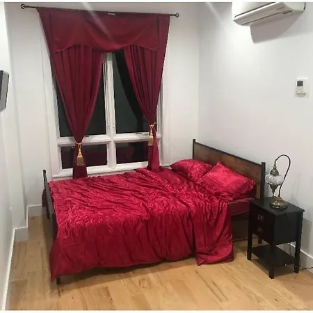 2 Bed Room Duplex With Private Yard-2