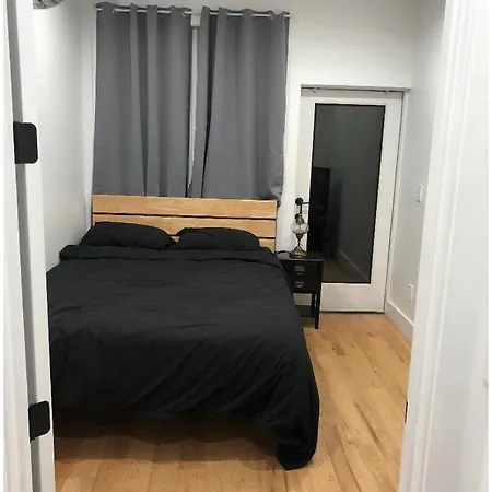 2 Bed Room Duplex With Private Yard-3