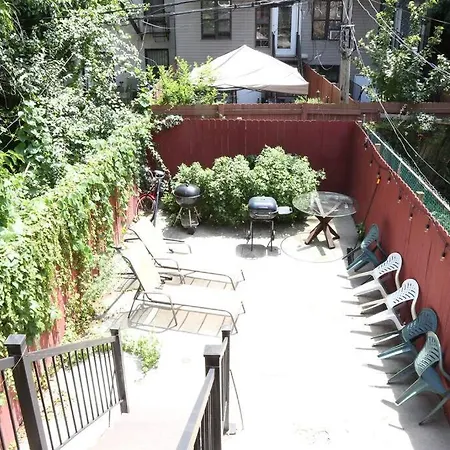 The Suite Life Townhouse-2