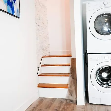 Perfect For Longer Stays With All Amenities-3