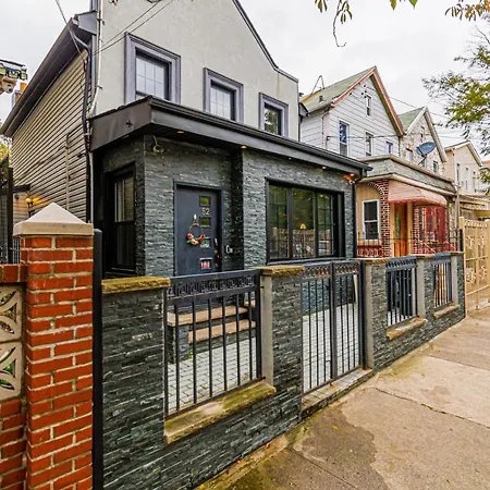 Brooklyn Trio Luxe - Entire Home-3