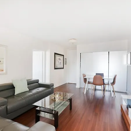 Beautiful 3 Bedroom With Private Balcony-3
