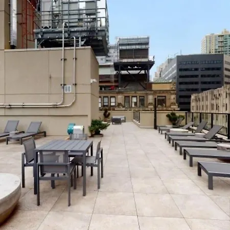 Gorgeous 2 Br/1.5 Ba Apartment-2