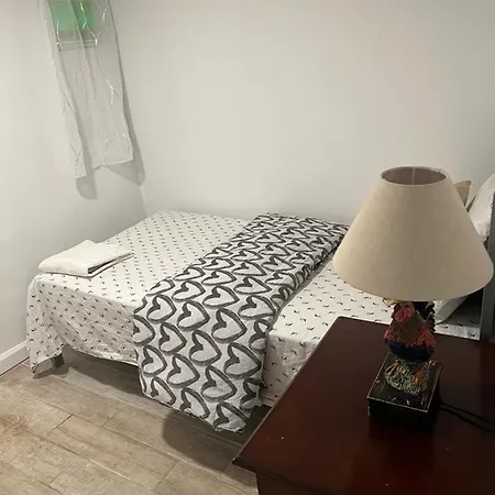 A Restful Room In Queens-3