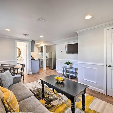 Bay Shore Vacation Rental About 7 Mi To The Beach-3