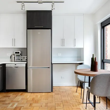 Midtown E Studio W Wd Nr Central Park Nyc-530-2