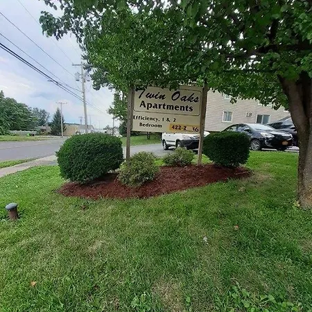 Twin Oaks Extended Stay Studio 2817 Apt 2-2