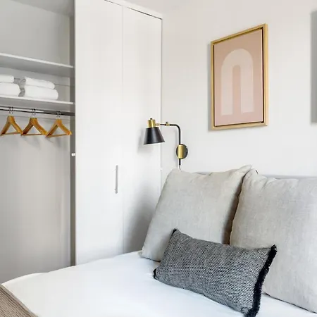 Midtown 1Br W Gym Elevator Nr Rockefeller Nyc-508-3