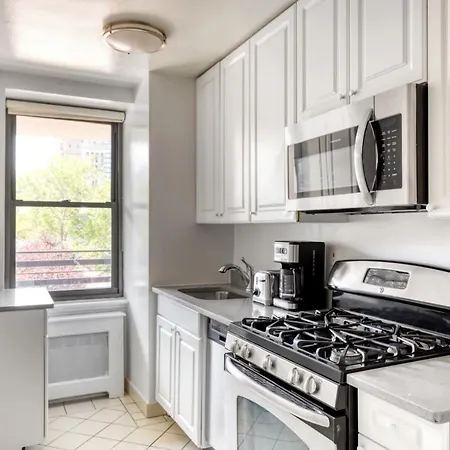 Uws 2Br W Wd Nr Central Park Nyc-896-2