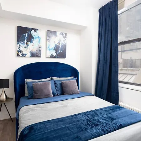 Stunning Apartment Near Wall Street-2