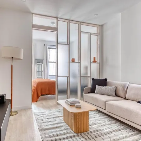 Renovated Soho 1Br W Wd Nr Nolita Nyc-1077-2