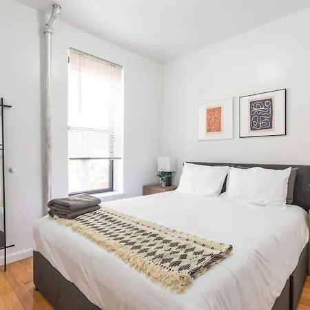 Lovely 3 Bedroom Apartment In Nyc 2-3