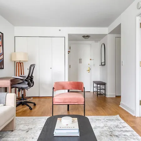 Uws 1Br W Gym Doorman Nr Julliard Nyc-832-3