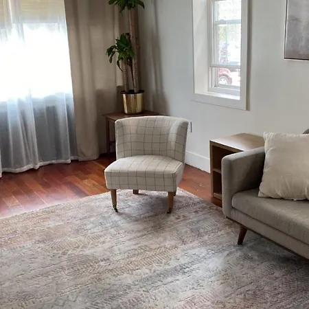 Stylish 2-Bedroom Apartment To See New York And Relax-3