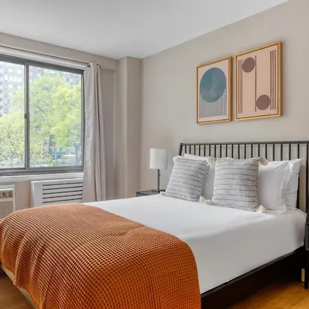 Uws 2Br W Doorman Nr 123 Subway Nyc-812-2