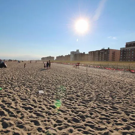 Beach Hideaway Apartments-3
