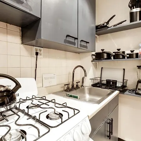 Furnished Apartment 103 Upper West Side-3