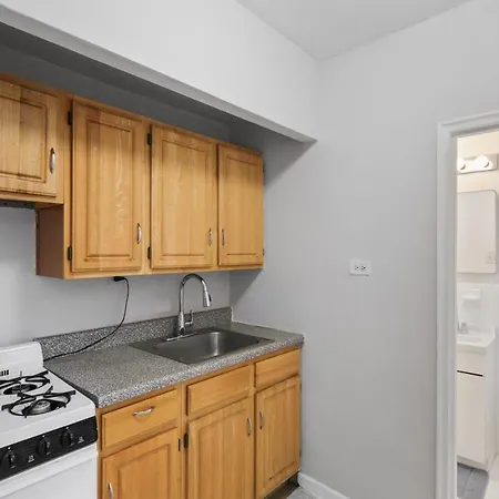 Furnished Apartment 782 East Village-3