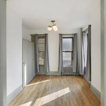 Furnished Apartment 682 Columbus Circle-2