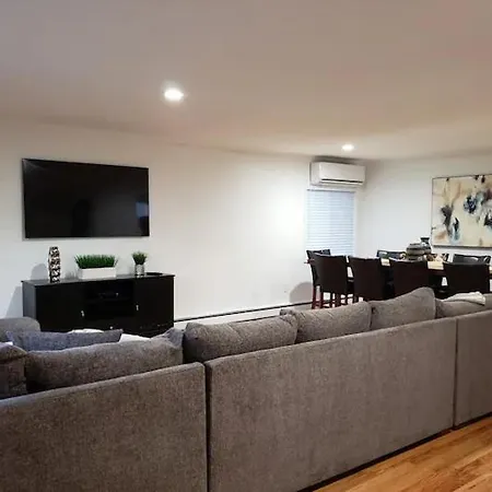 Brooklyn'S House Of Comfort-3