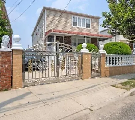 Rockaway 3 Bedroom Suite By The Sea.-3