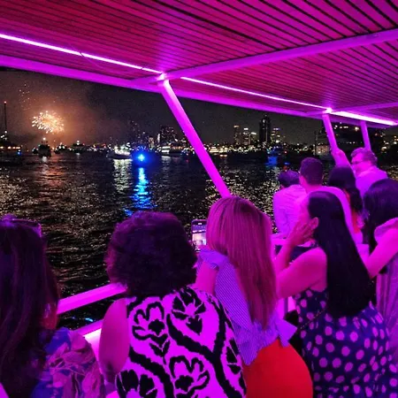 Nyc Dinner Boat Louisa Of The Seas-2