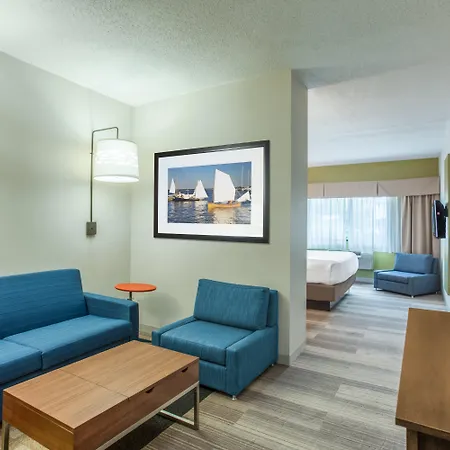 Holiday Inn Express Hauppauge-Long Island By Ihg-3