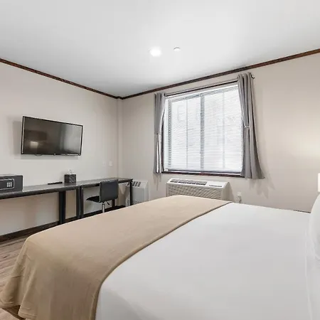 Highbridge Hotel-2