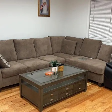 Relaxing Room Near Jfk-3