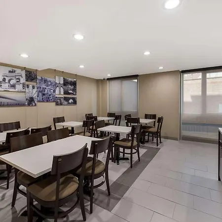 Sleep Inn Brooklyn - Sheepshead Bay-3