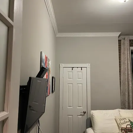 Private One Bedroom One Bathroom-3