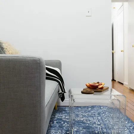 1571-4S 2Br 2 Blocks From Subway Upper East Side-3
