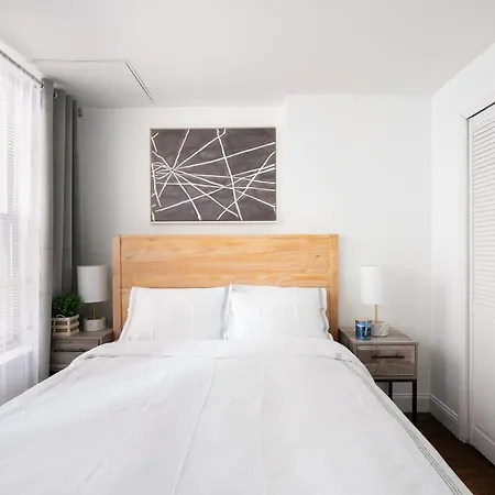 1435-3-3 Bedrooms 2Bath W D Prime Upper East-2