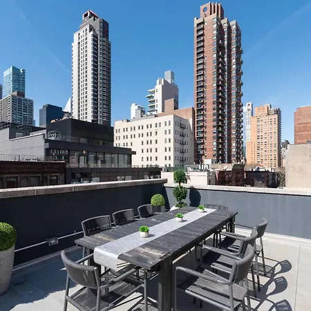 3Br Penthouse Suite With Massive Private Rooftop-2