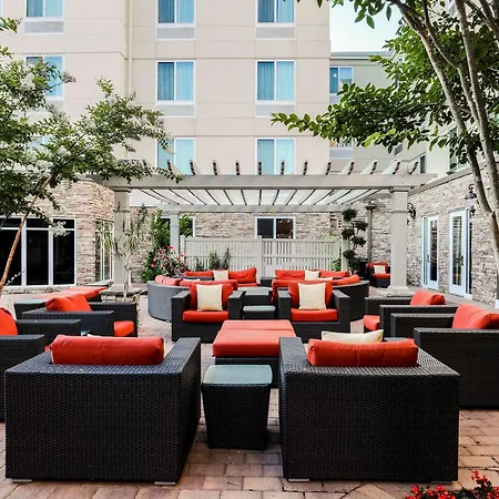 Hilton Garden Inn Melville-2