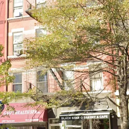 1597-6 Luxury Studio Upper East Side W&D-2
