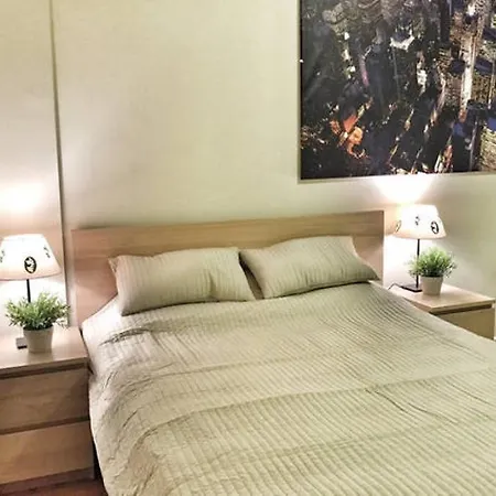 Amazing Studio In The Heart Of Manhattan-2