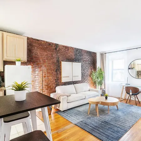 350-1A Gramercy New 1Br Sleeps4 Newly Furnished-3