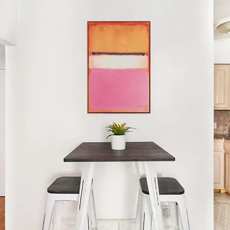 350-1A Gramercy New 1Br Sleeps4 Newly Furnished-2